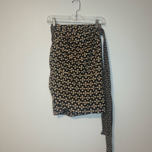 Ba&Sh Wrap Carmen Black Side Tie Floral Boho Casual Skirt Sz XS - Picture 2 of 6